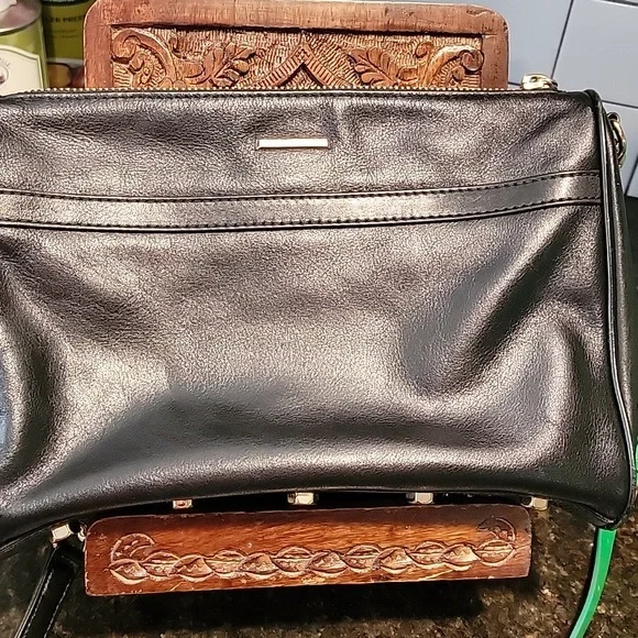 Rebecca Minkoff MAC crossbody - Picture 3 of 8